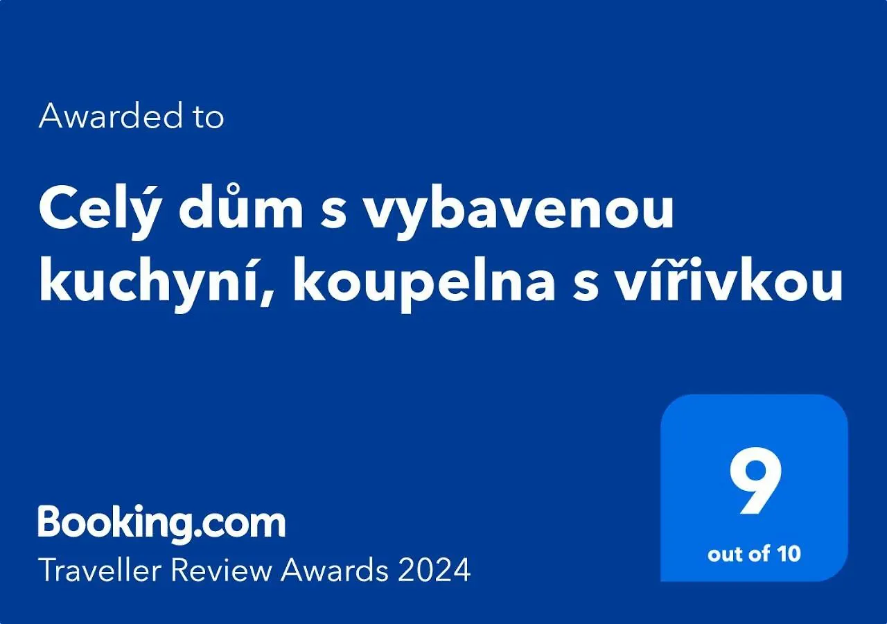 Cely Dum S Vybavenou Kuchyni, Koupelna S Virivkou Villa Prag Tatil Evi